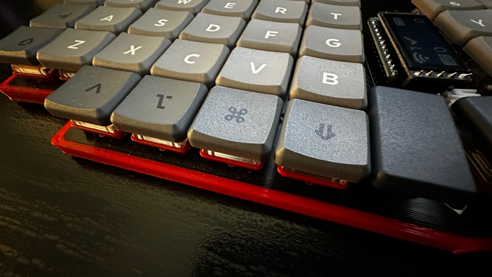 How To Mimic QMK’s CG_TOGG or AG_TOGG OS Key Switching Behavior In ZMK